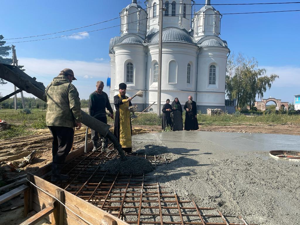 Знаменский монастырь Барнаул